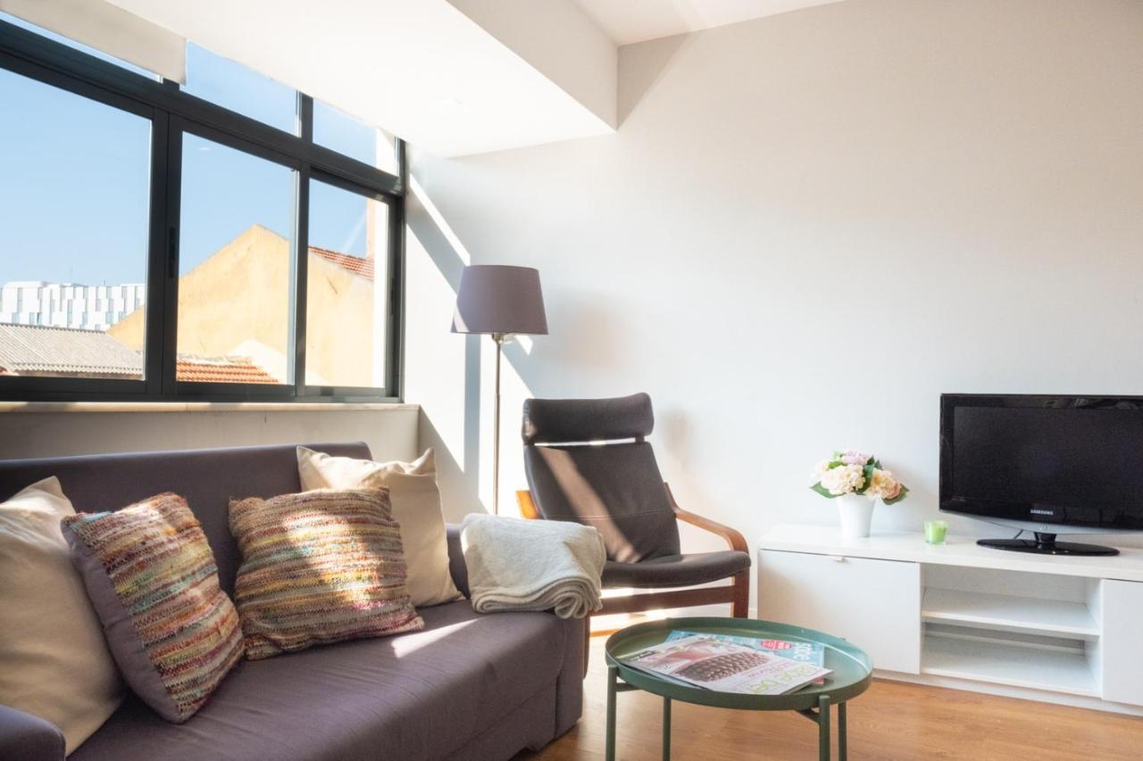 Bright & Central Apartment By Lovelystay Lisbon Bagian luar foto