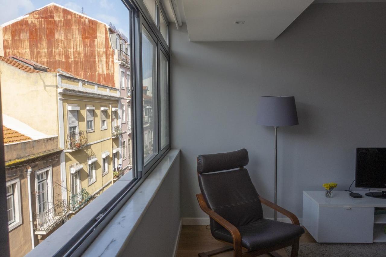 Bright & Central Apartment By Lovelystay Lisbon Bagian luar foto