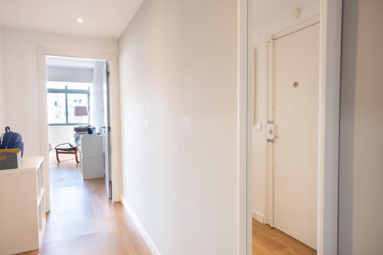 Bright & Central Apartment By Lovelystay Lisbon Bagian luar foto