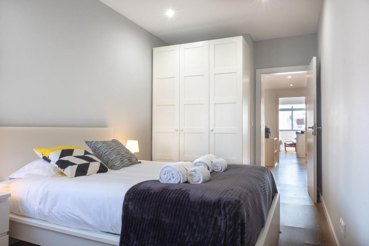 Bright & Central Apartment By Lovelystay Lisbon Bagian luar foto